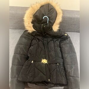 Guess Black Puffer Jacket with Faux Fur Trim